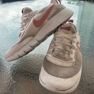 Little Girls Nike Tennis Shoes